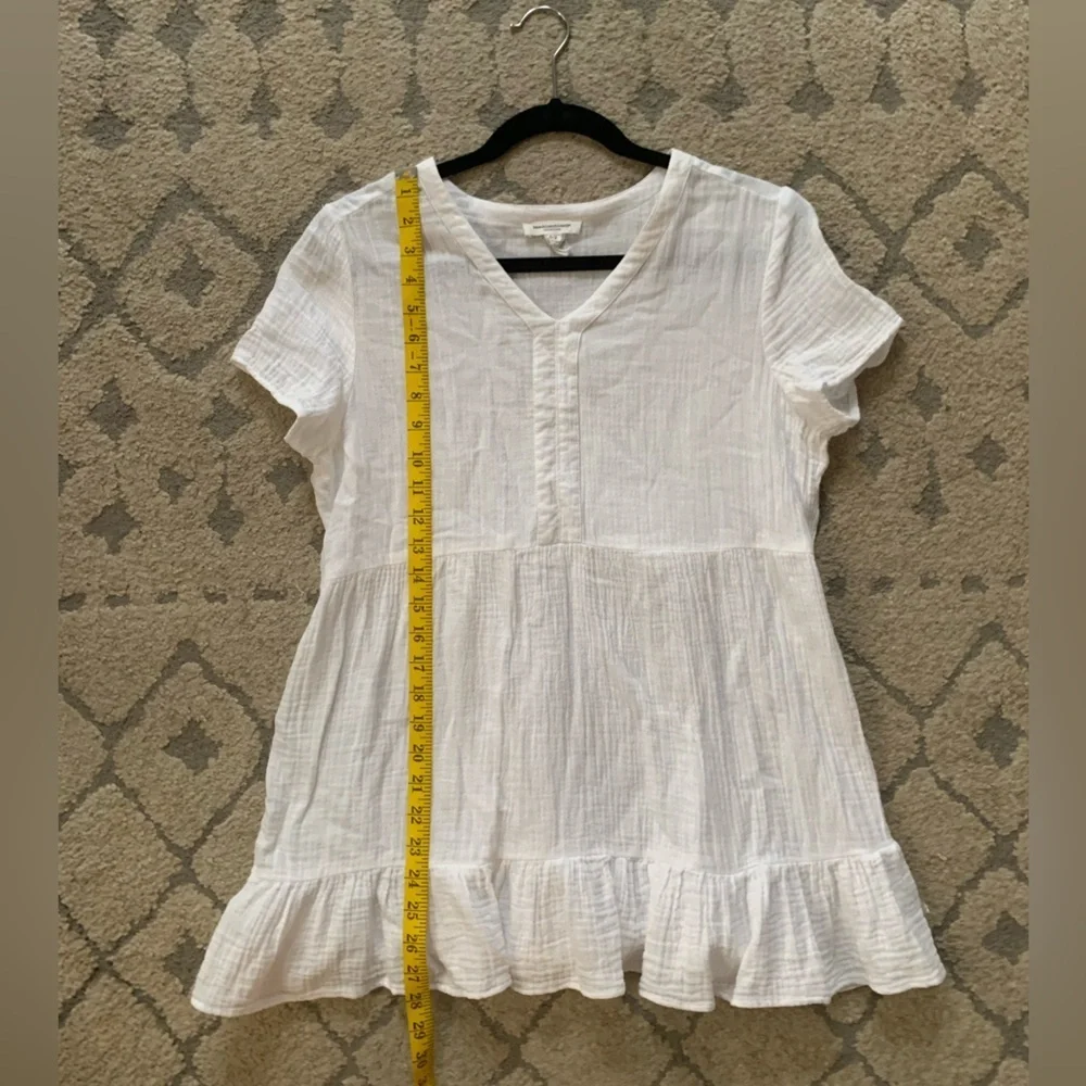 White V-Neck Short Sleeve Dress - Picture 10 of 10